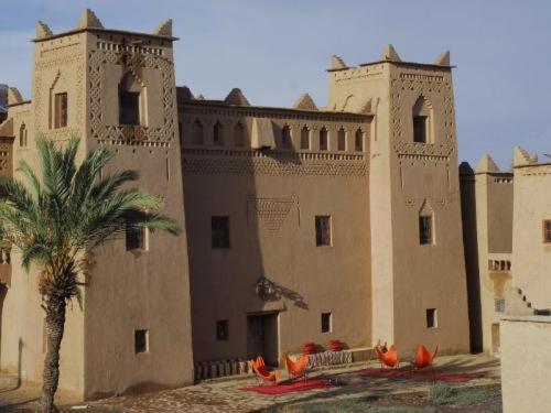 Dar Es Salam Skoura